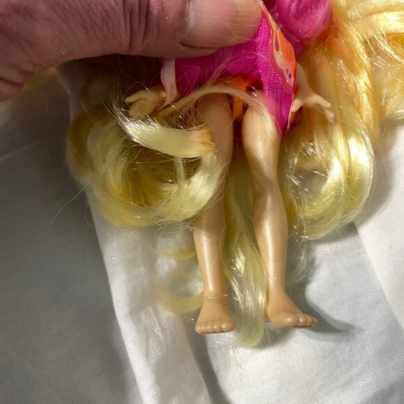 Magic Mixies Pixlings Flitta The Butterfly Fashion Doll Articulated Arm No Shoes - Picture 13 of 16